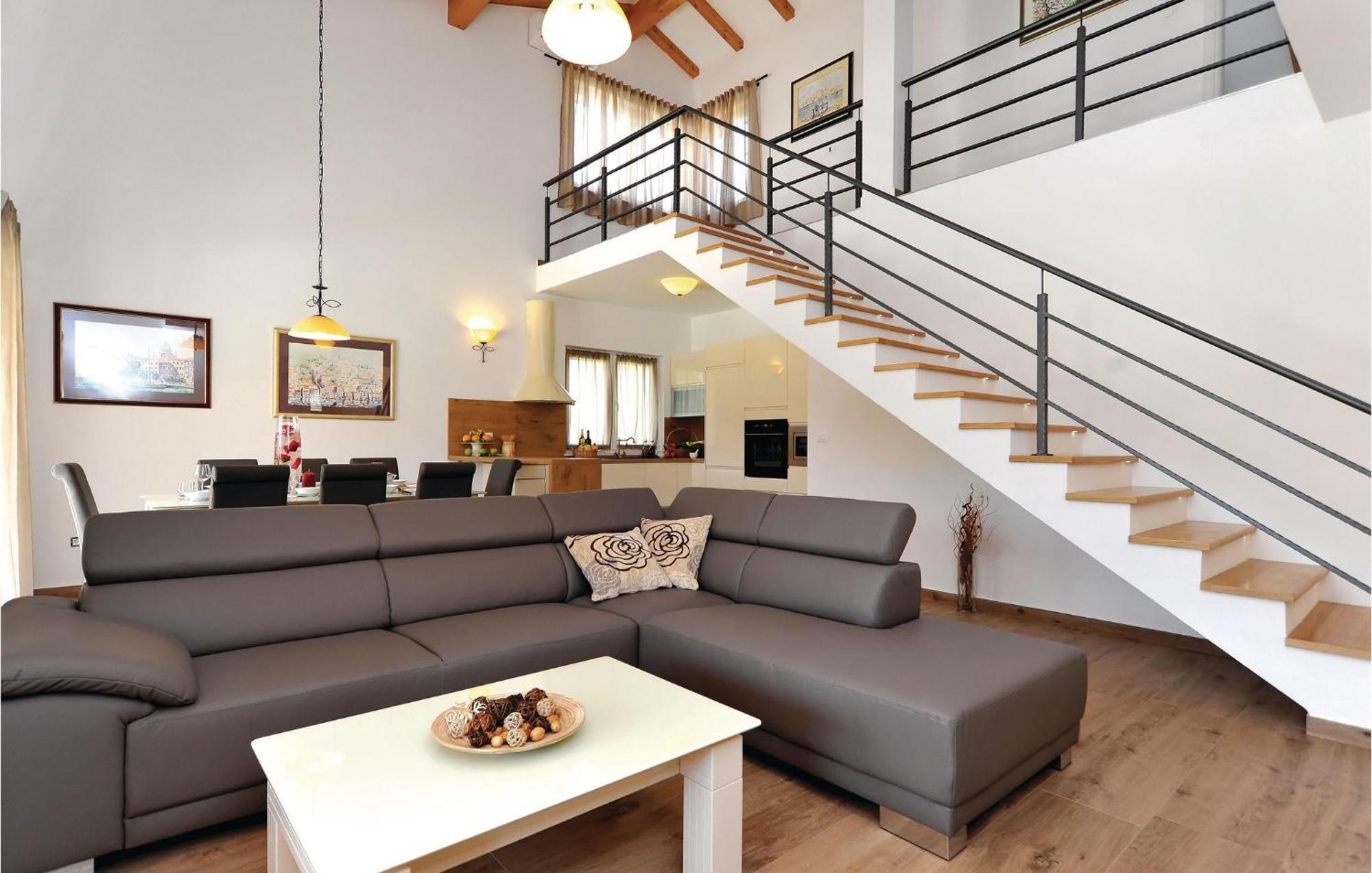 Lovely Home In Sibenik With Wifi Екстер'єр фото
