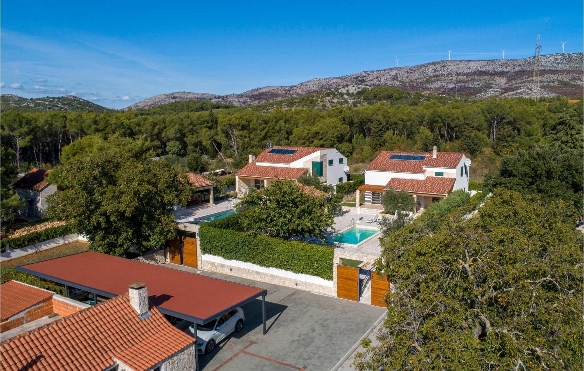 Lovely Home In Sibenik With Wifi Екстер'єр фото