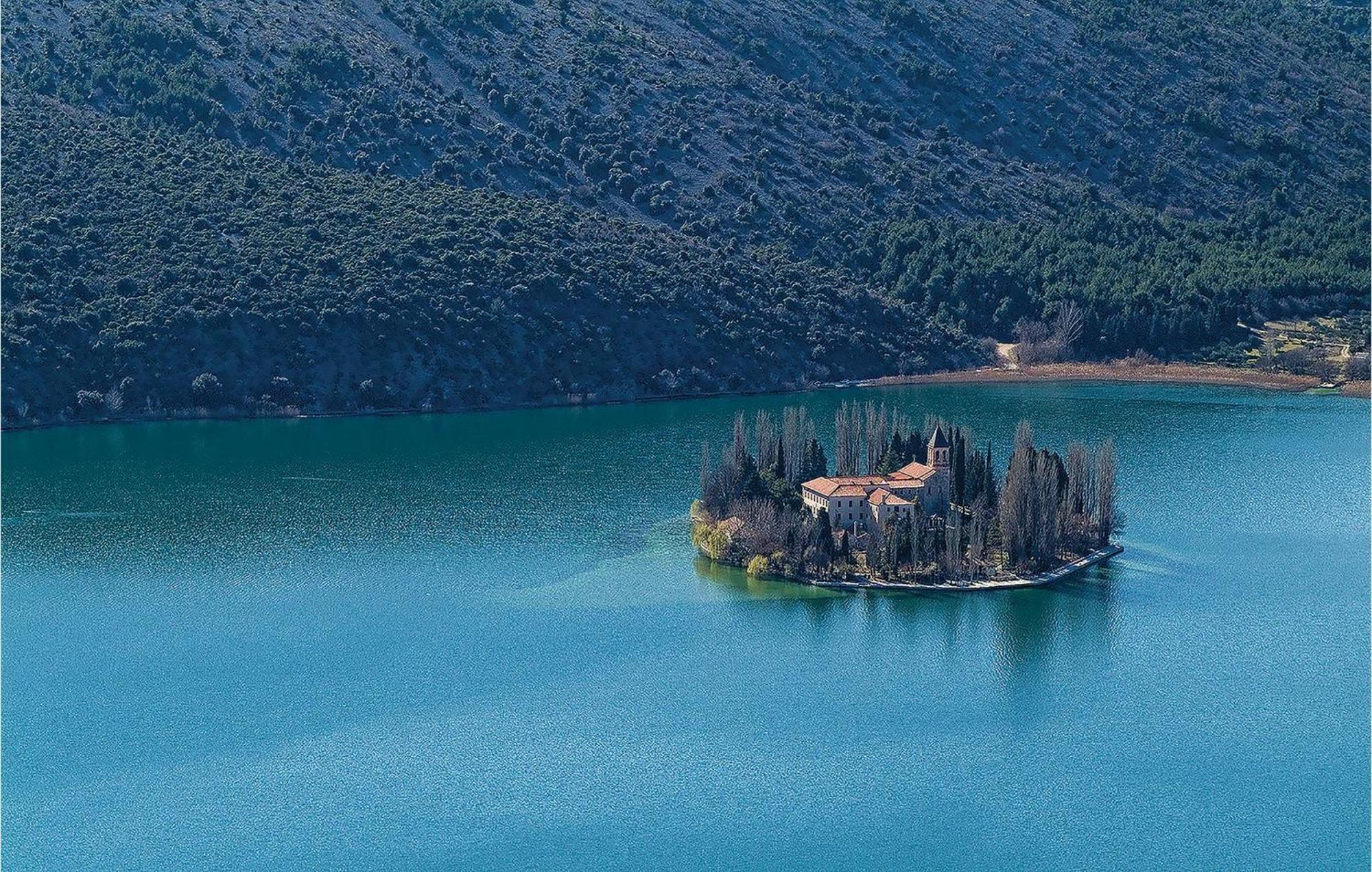 Lovely Home In Sibenik With Wifi Екстер'єр фото